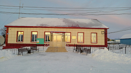 Клуб с. Лопхари